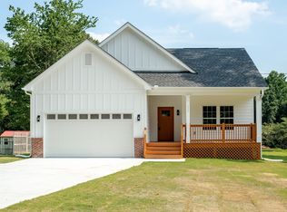 28 Miller Ct, Stockbridge, GA 30281
