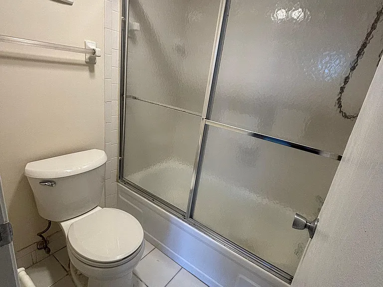 9330 Lagoon Pl #205 — Photo 20