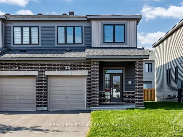 262 Tullaghan Hts, Ottawa, ON K2J 7C2