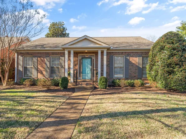 105 Longwood Pl, Nashville, TN 37215