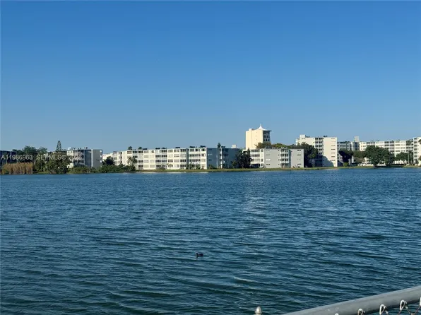 1481 NE Miami Gardens Dr APT 162, Miami, FL 33179