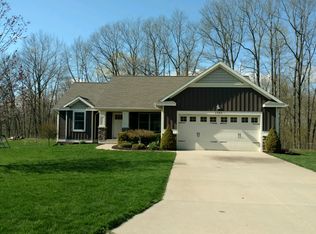 1089 Serenity Ridge Dr, Wayland, MI 49348