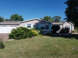 607 N 1st St, Groton City, SD 57445