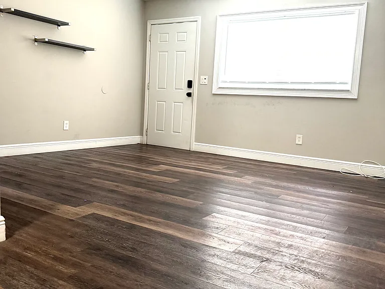 7226 Donald Ave #1 — Photo 5