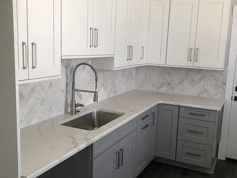 946 W Alexandrine St — Photo 14
