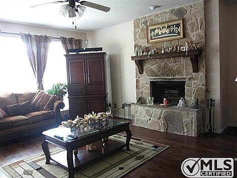 5th image of 1224 Wilson Dr