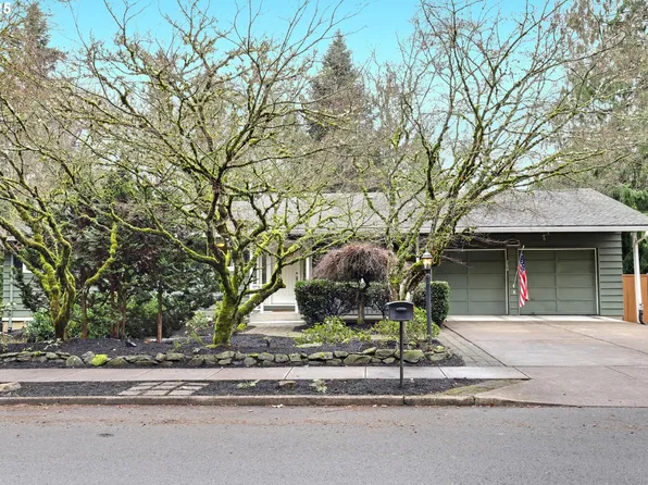 10380 SW Washington St, Portland, OR 97225
