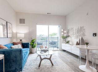 242 W Fort Lee Rd #4422, Bogota, NJ 07603