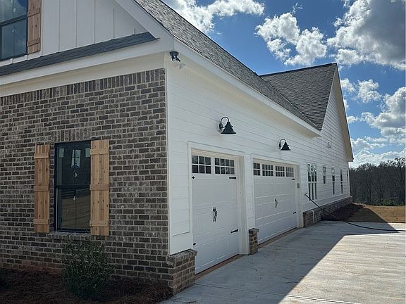 2nd image of 720 Youth Jersey Road