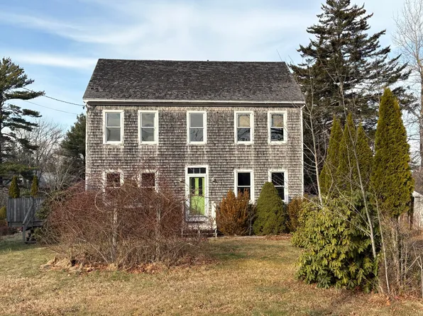 21-23 Harborside Road, Brooksville, ME 04642