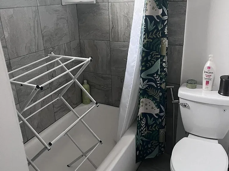 704 Virginia Pl — Photo 11