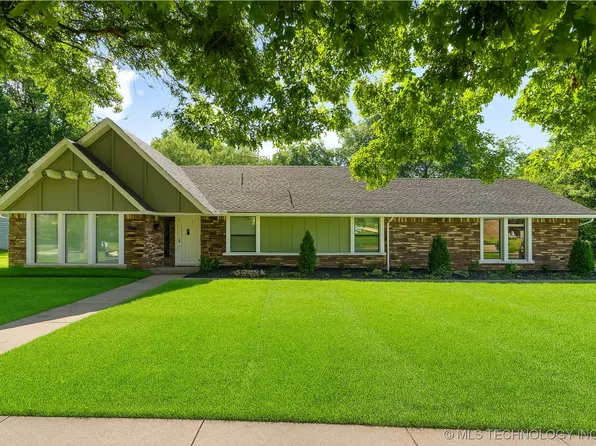 6905 S Redbud Ave, Broken Arrow, OK 74011