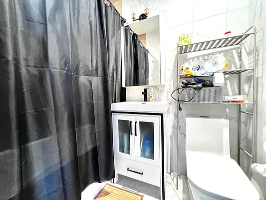 Rented by Doorway NYC, LLC | media 20