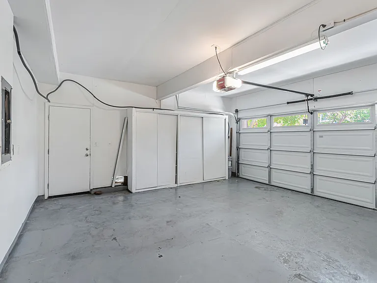 118 Copper Beech Gln — Photo 39