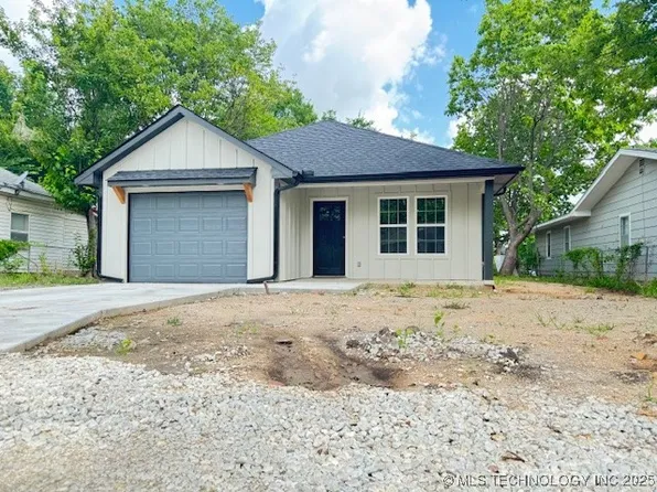 1004 W 13th St, Ada, OK 74820