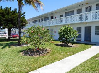 52 NE 204th St APT 5, Miami Gardens, FL 33179