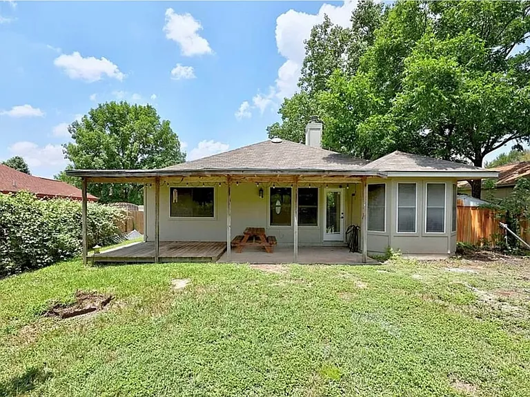 119 Azalea Dr — Photo 18
