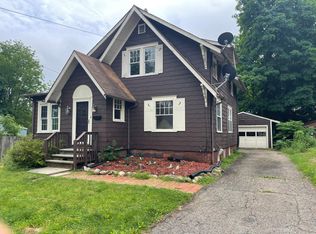 2022 40th St NW, Canton, OH