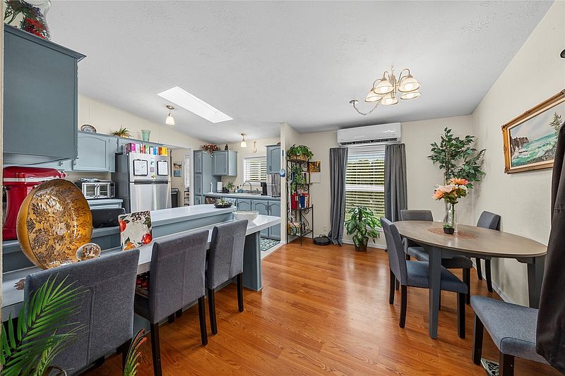 4th image of 109 Halliday Road #5