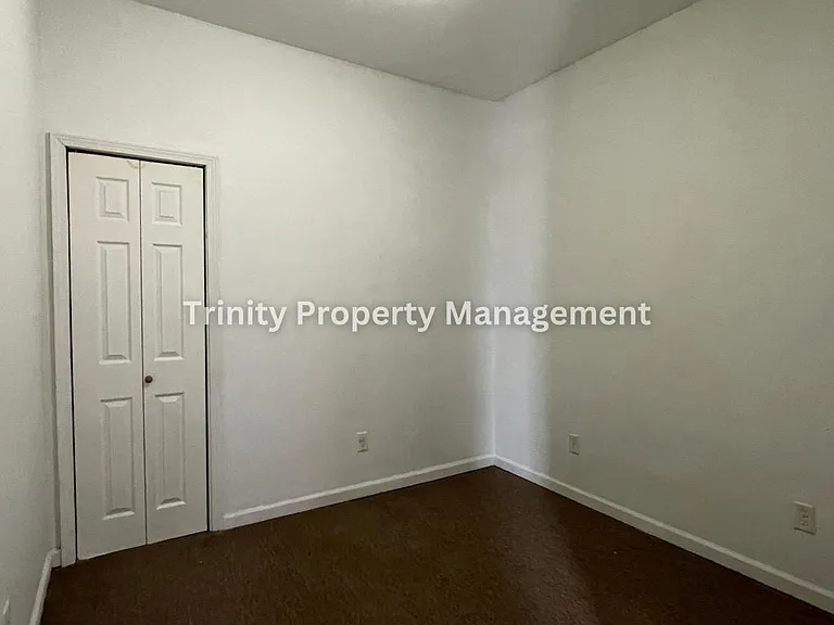 545 Baltimore Ave — Photo 8