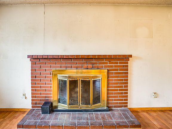 5th image of 7820 NE 101st Ave