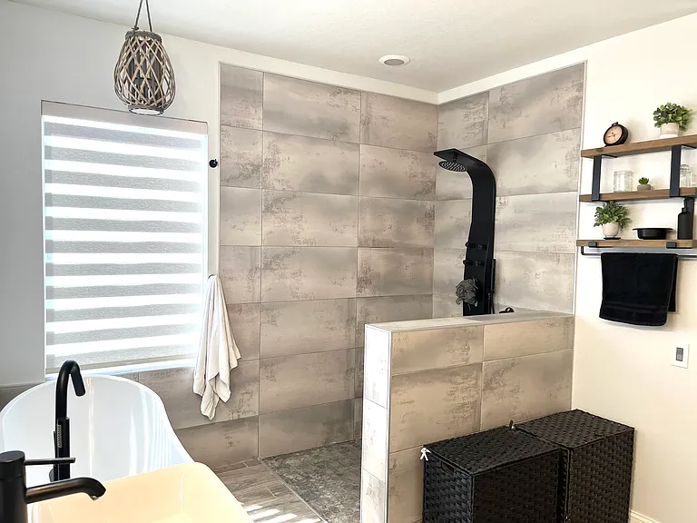 7729 Villa Gabriela Ave #B — Photo 42