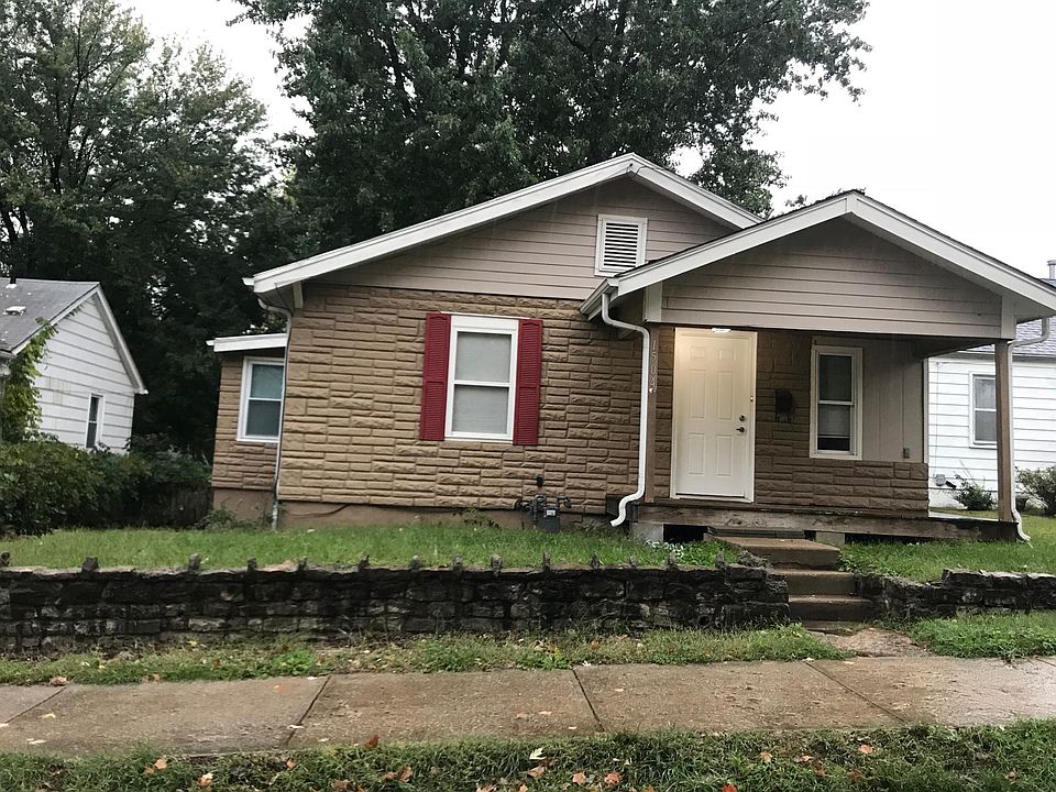 1st image of 1504 S Hedges Ave