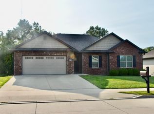 5824 Misty Springs Way, Columbia, MO 65202