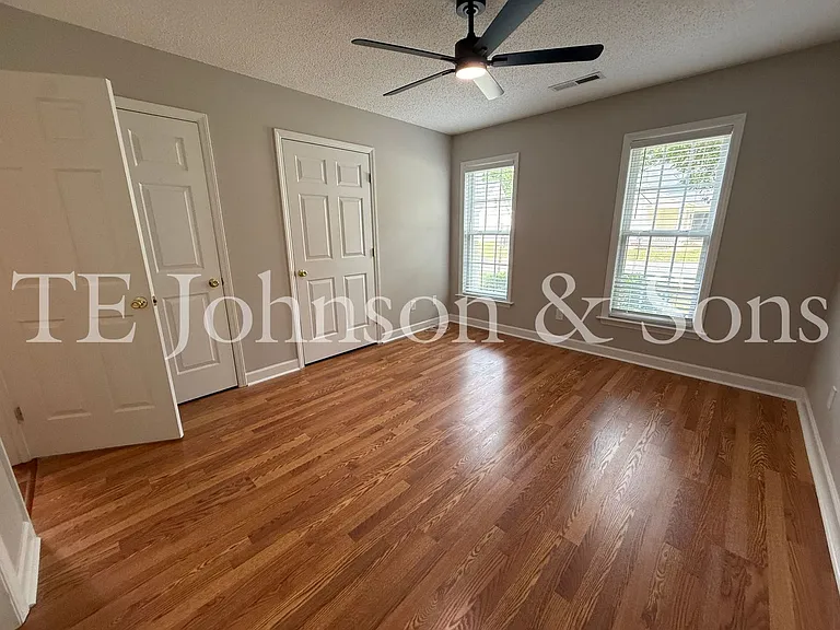 1878 Camden Forest Dr — Photo 22