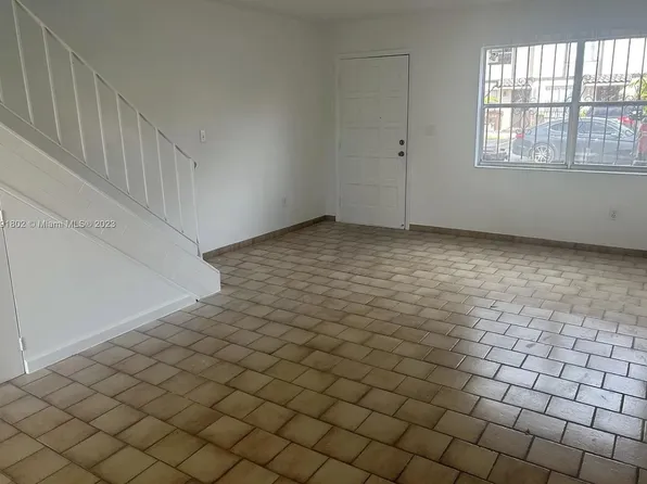 4120 W 11th Ln #44, Hialeah, FL 33012