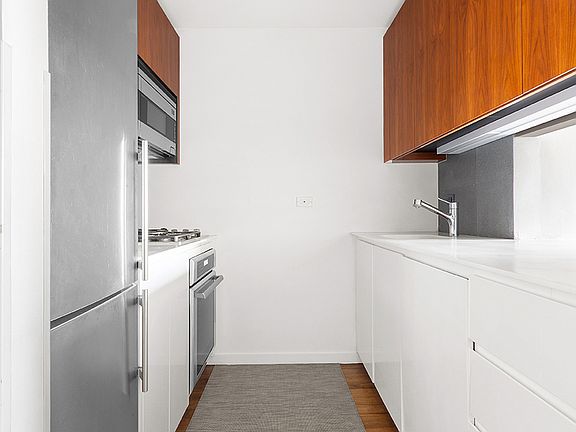 5th image of 515 E 72nd St APT 29E