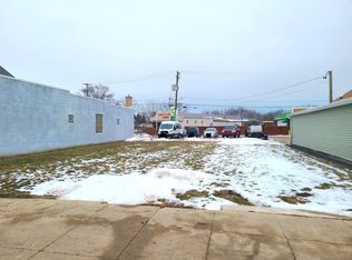 247 N Cedar Lake Rd, Round Lake, IL 60073