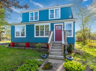 145 Commercial St, Middleton, NS B0S 1P0