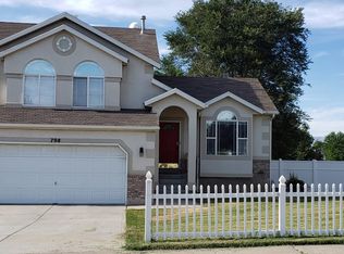 798 W 1300 N, Clinton, UT 84015