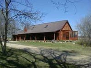 47424 319th St, Elk Point, SD 57025