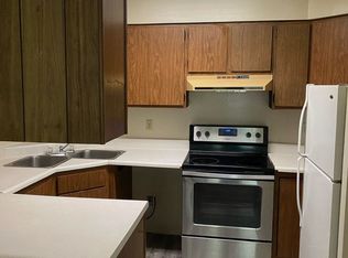 273 Keystone Dr #7, Rantoul, IL 61866