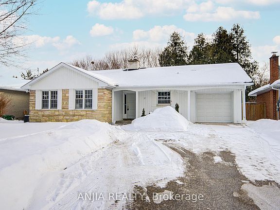 2nd image of 11 Drakefield Rd