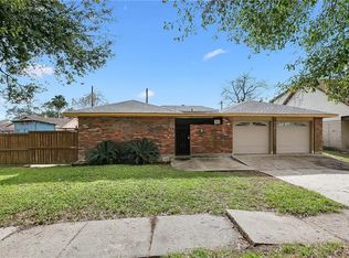 2113 Matador St, Harvey, LA 70058