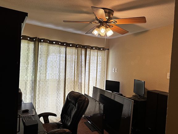 3rd image of 2618 Hearthstone Dr