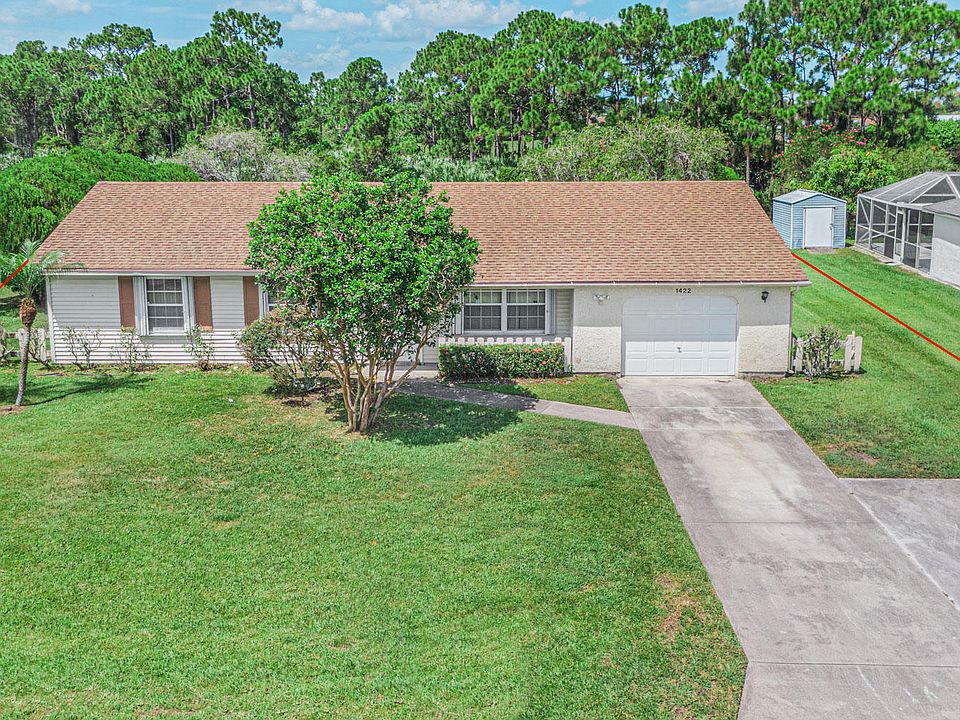 1st image of 1422 SE Arenson Ln