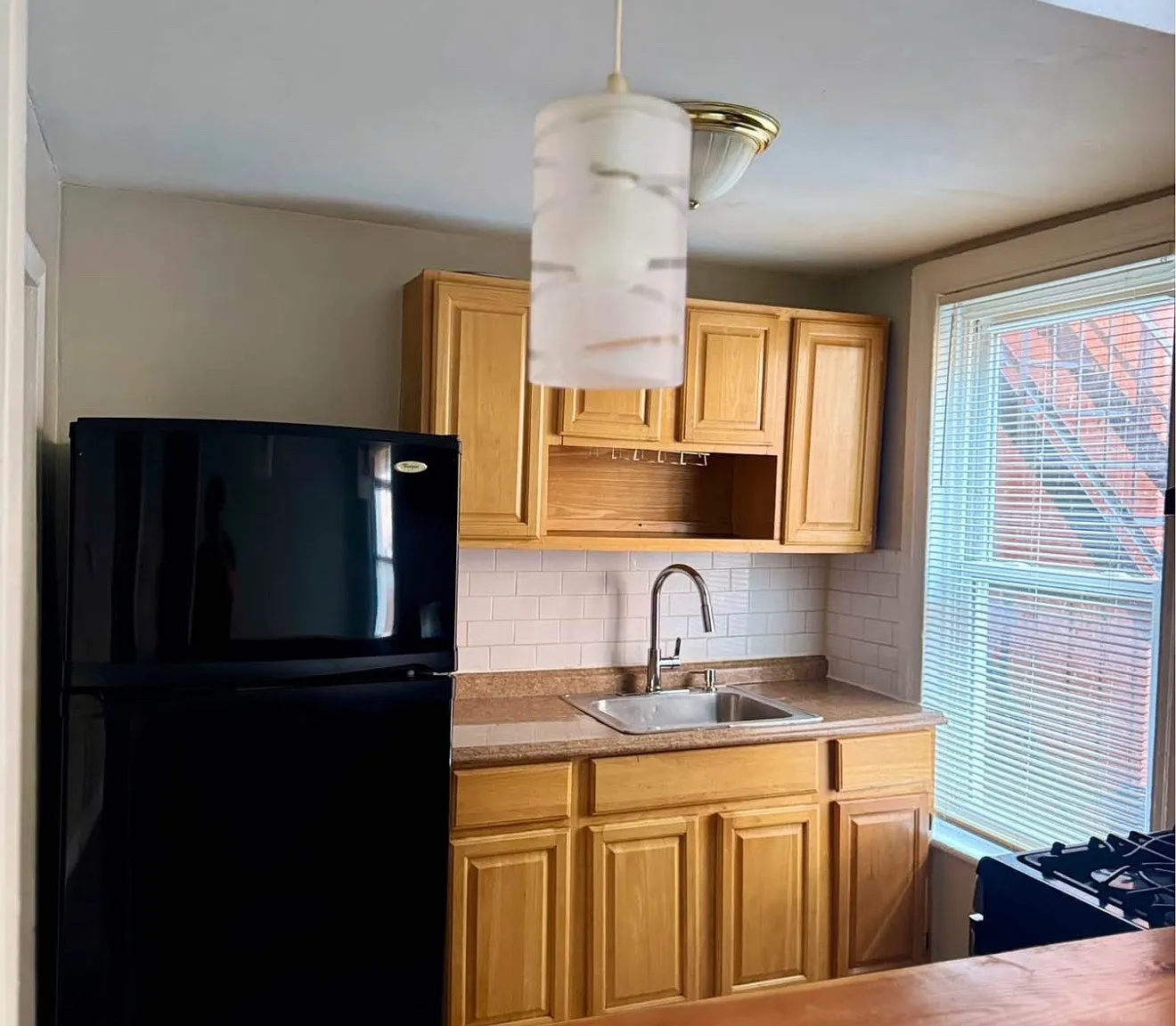 2 bed, $1,300 — Photo 1