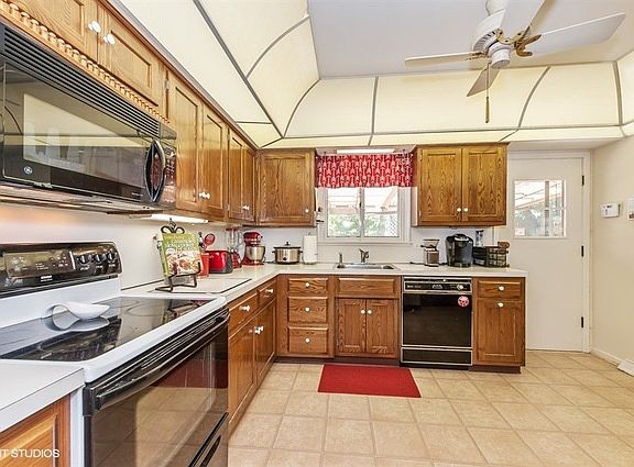 4th image of 515 Laramie Ave