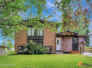 9821 Whitefish Cir, Anchorage, AK 99515