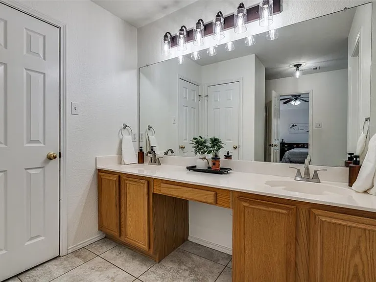 3605 Potomac Dr — Photo 23