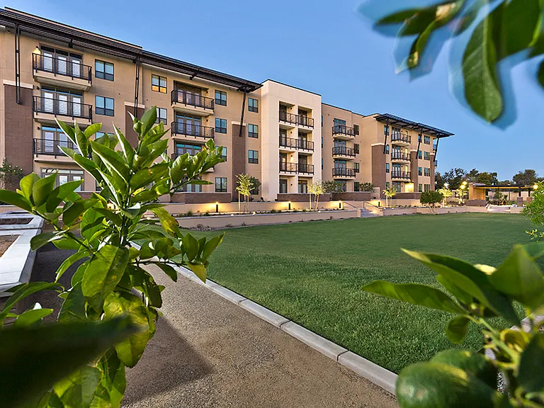 Expansive community park