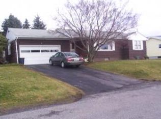 6 Magnolia Lck, Brookville, PA 15825