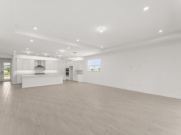 4th image of 10056 SW Carnelian Street