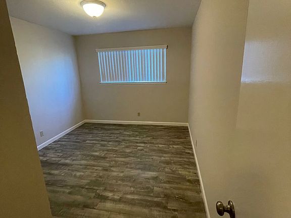 4th image of 642 Kirkland Dr APT 7