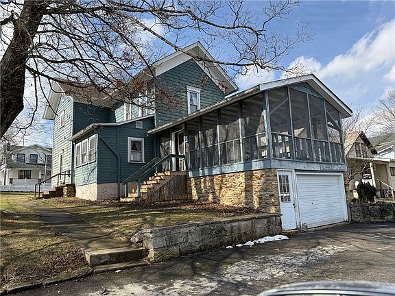 3rd image of 202 N Otter St