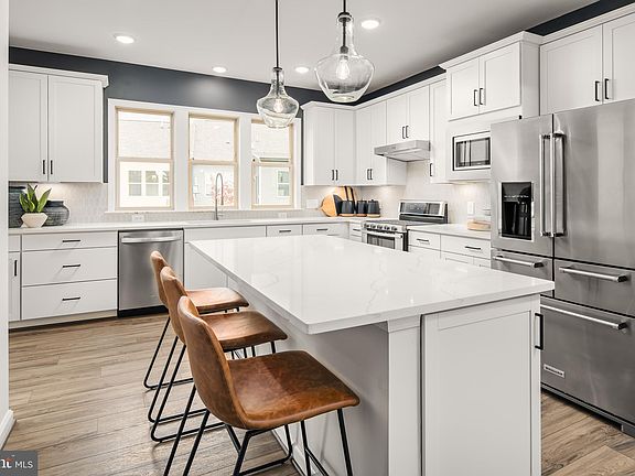 2nd image of 21939 Hawksbill High Cir